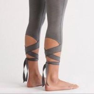 MANDUKA Yoga leggings